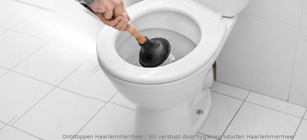 Wc verstopt door hygiëneproducten Haarlemmermeer